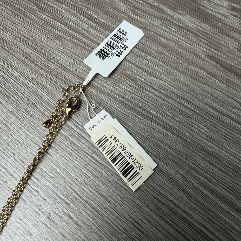 N/A leopard circle necklace